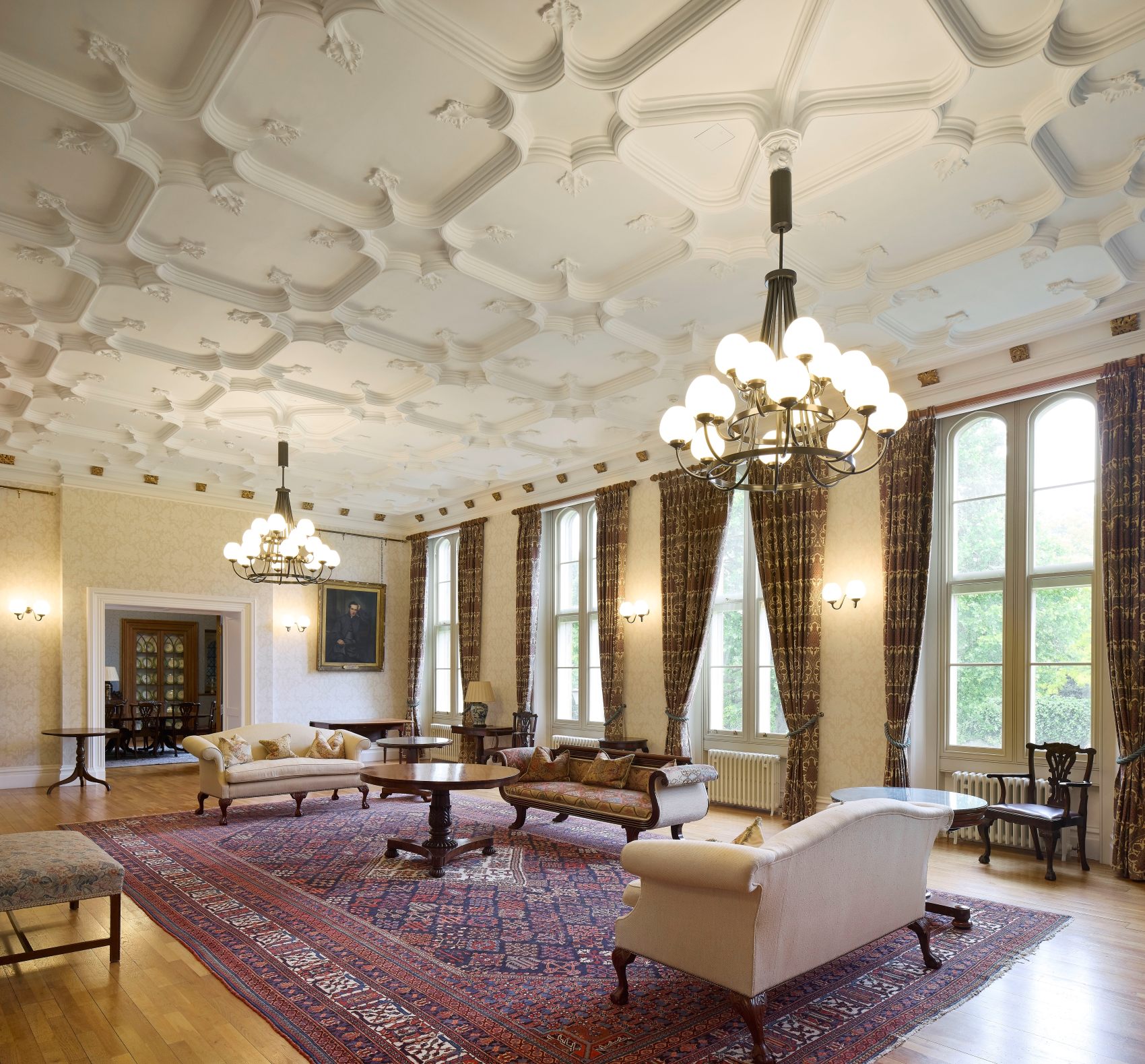 Tour of Lambeth Palace, London - Historic Buildings & Places