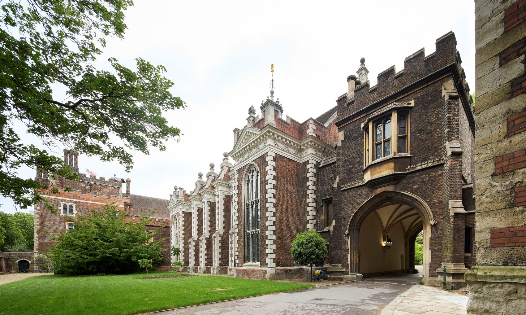 Tour of Lambeth Palace, London - Historic Buildings & Places